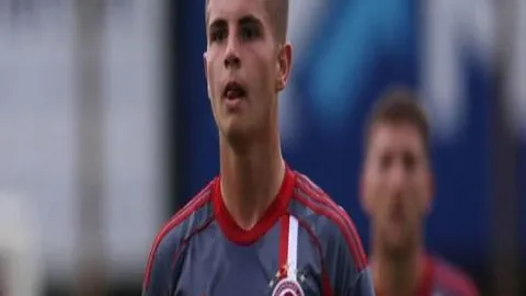 拜仁慕尼黑：足球霸主